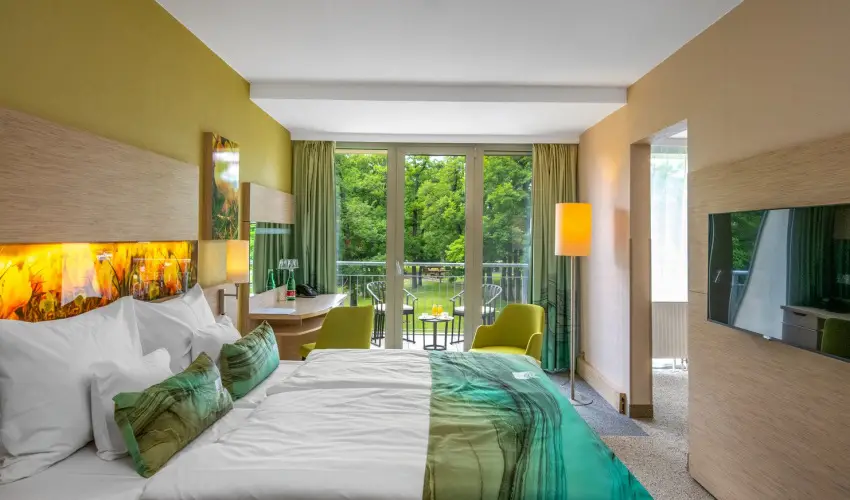 Lifestyle Hotel M�tra M�trah�za - M�rcius 15. (min. 2 �j)