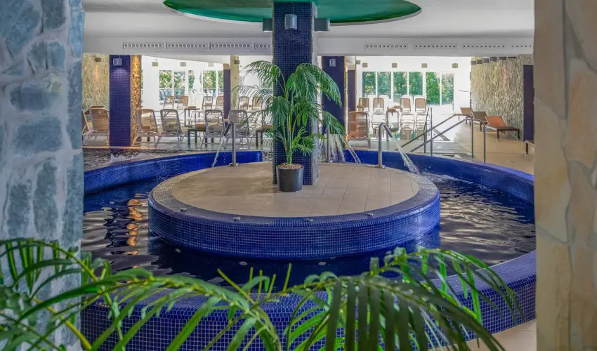 Lifestyle Hotel M�tra M�trah�za - M�rcius 15. (min. 2 �j)