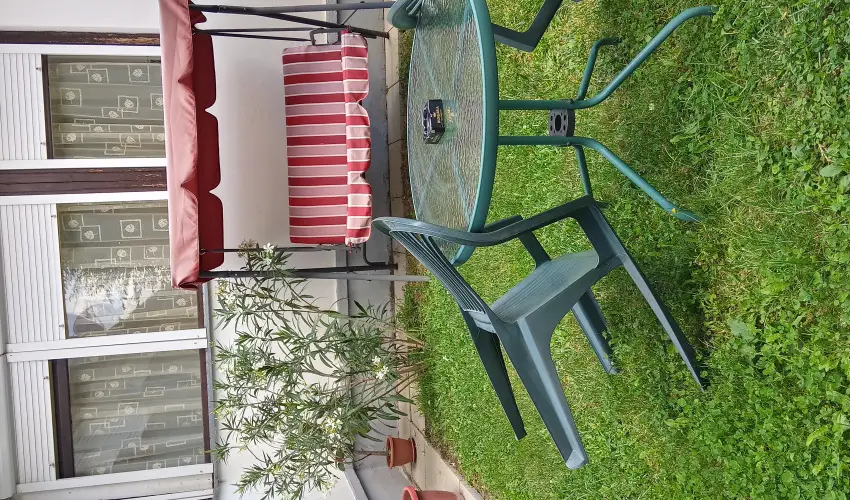 Liza Apartman Gyula - M�rcius 15. (min. 2 �j)
