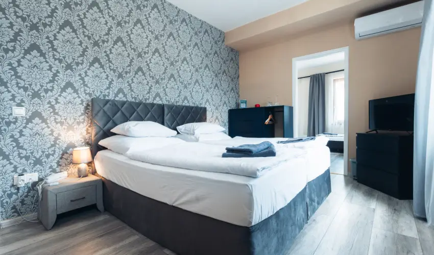 V�gv�ri Hotel Eger Eger - M�rcius 15. 