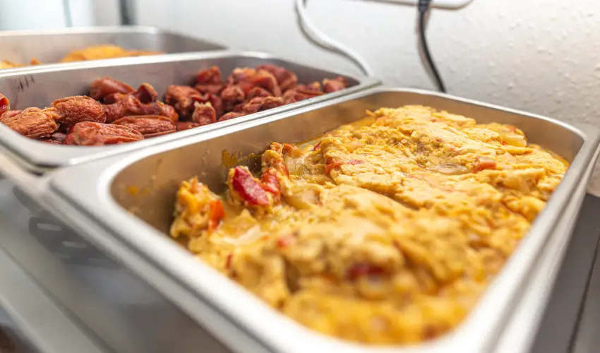 M�rv�ny Panzi� Hajd�szoboszl� - M�rcius 15. (min. 3 �j)