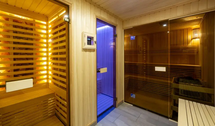 M�rv�ny Panzi� Hajd�szoboszl� - M�rcius 15. (min. 3 �j)