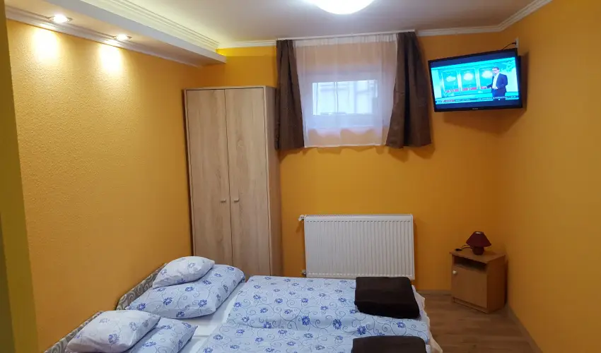 Mary Apartman Hajd�szoboszl� - M�rcius 15. (min. 2 �j)