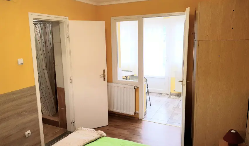 Mary Apartman Hajd�szoboszl� - M�rcius 15. (min. 2 �j)