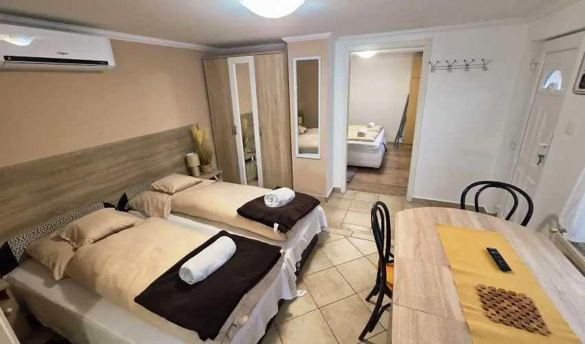 Mary Apartman Hajd�szoboszl� - M�rcius 15. (min. 2 �j)