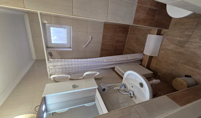 Mary Apartman Hajd�szoboszl� - M�rcius 15. (min. 2 �j)