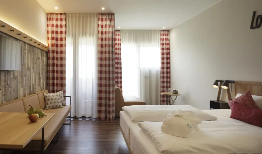 Mjus Resort & Thermal Park K�rmend - M�rcius 15. - teljes el�refizet�ssel