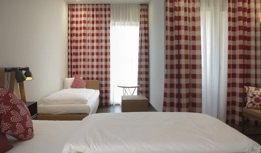 Mjus Resort & Thermal Park K�rmend - M�rcius 15. - teljes el�refizet�ssel