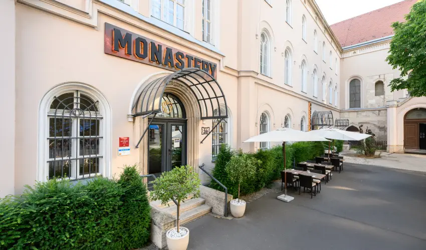 Monastery Boutique Hotel Budapest Budapest - M�rcius 15. - speci�lis el�refizet�ssel