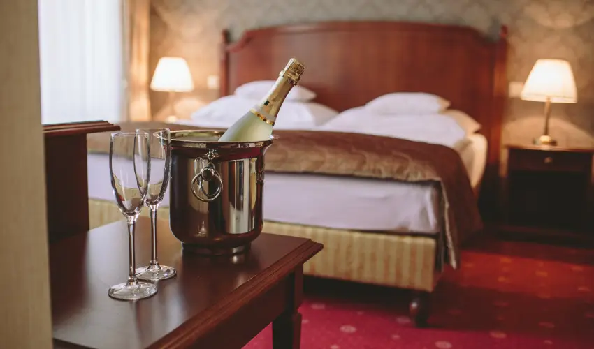 Mozart Hotel Szeged - M�rcius 15. 