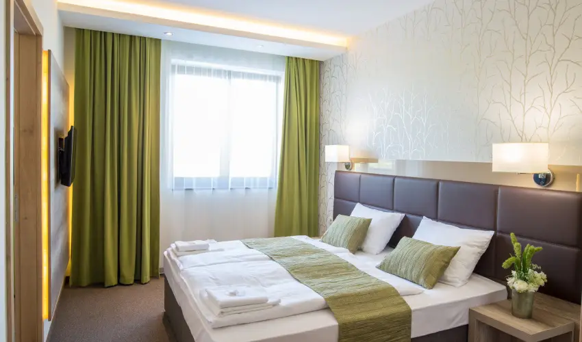 N�das T� Park Hotel Vasad - M�rcius 15. (min. 3 �j)