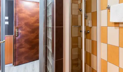 Nyerges Hotel Term�l Monor