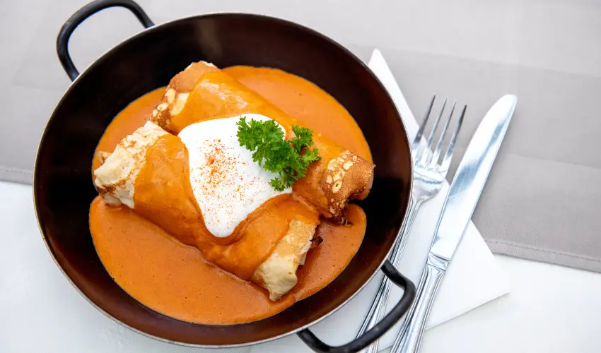 Nyerges Hotel Term�l Monor - M�rcius 15. 