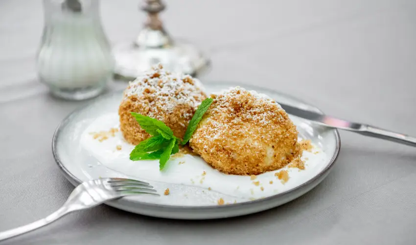 Nyerges Hotel Term�l Monor - M�rcius 15. 