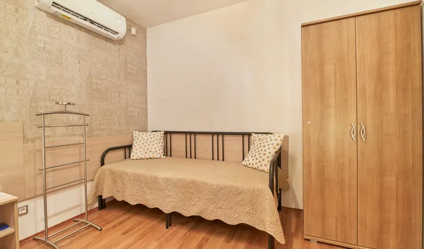 O�zis Apartmanok M�rahalom M�rahalom - M�rcius 15. (min. 2 �j)