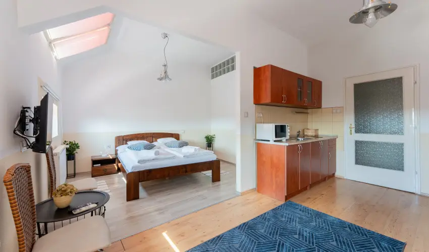 O�zis Hotel  Nagykanizsa - M�rcius 15. 