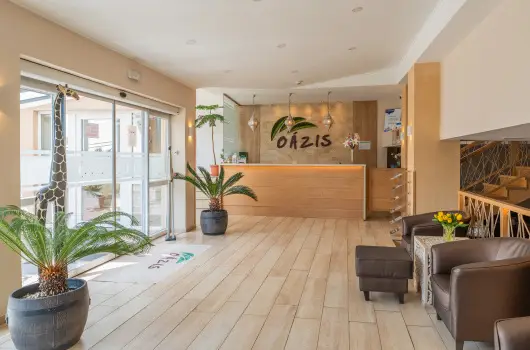 O�zis Hotel - M�rcius 15. 