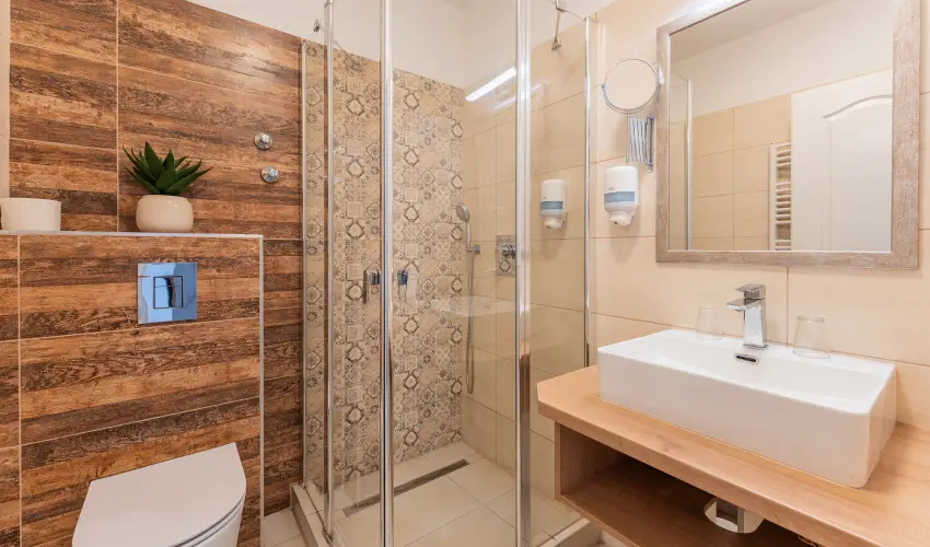 O�zis Hotel  Nagykanizsa - M�rcius 15. 