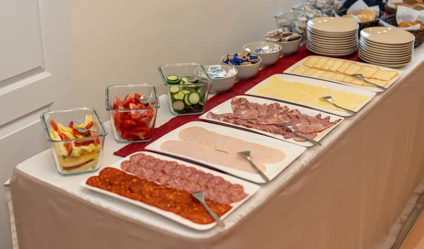 O�zis Hotel  Nagykanizsa - M�rcius 15. 