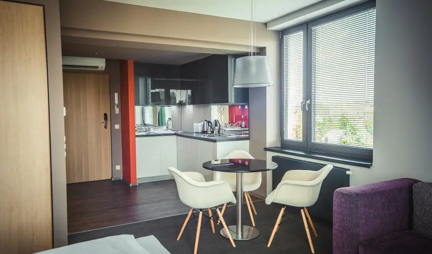 Onyx Luxury S�rv�r S�rv�r - M�rcius 15. - teljes el�refizet�ssel