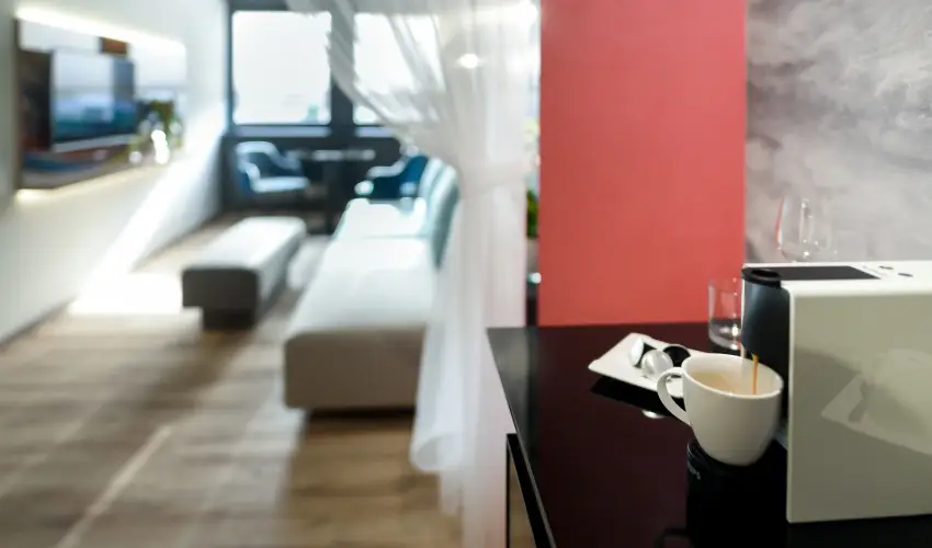 Onyx Luxury S�rv�r S�rv�r - M�rcius 15. - teljes el�refizet�ssel