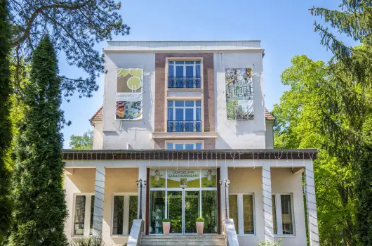 Oxig�n Family Hotel - M�rcius 15. (min. 2 �j)