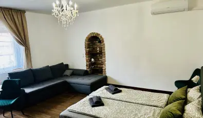 Pajkos P�ni �lm�nybirtok Vilyvit�ny