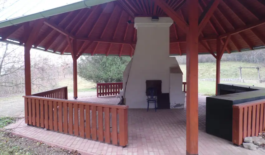 Panor�ma Hotel Noszvaj Noszvaj - M�rcius 15. 