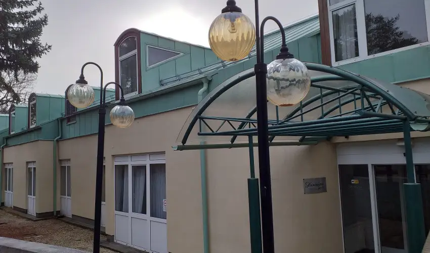 Panor�ma Hotel Noszvaj Noszvaj - M�rcius 15. 