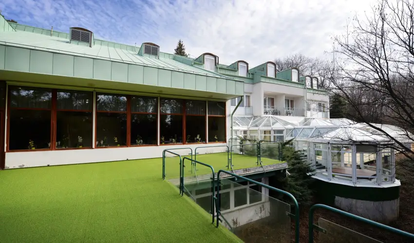 Panor�ma Hotel Noszvaj Noszvaj - M�rcius 15. 