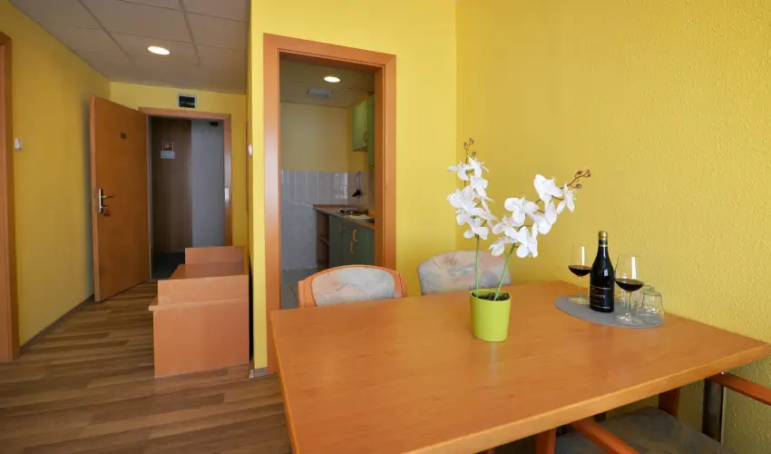 Panor�ma Hotel Noszvaj Noszvaj - M�rcius 15. 