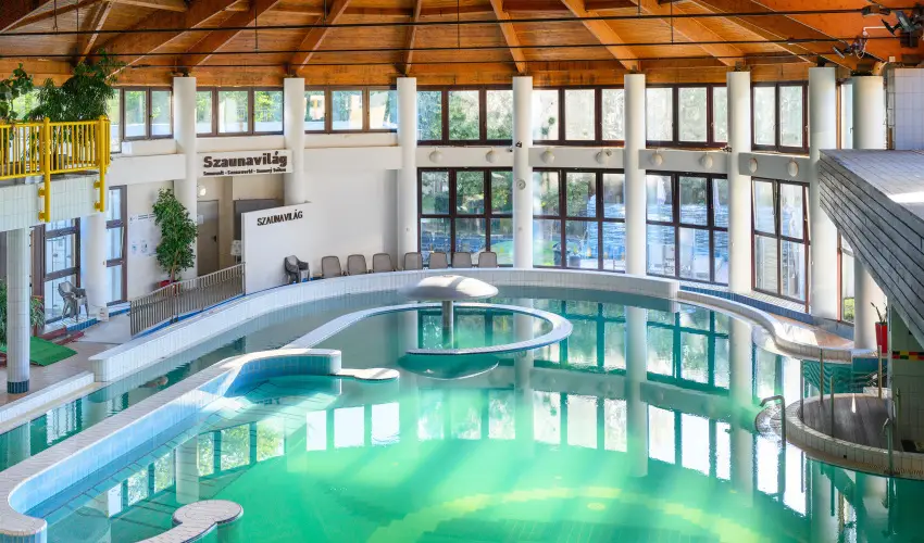 Park Inn by Radisson Zalakaros Resort & Spa Zalakaros - M�rcius 15. (min. 3 �j)
