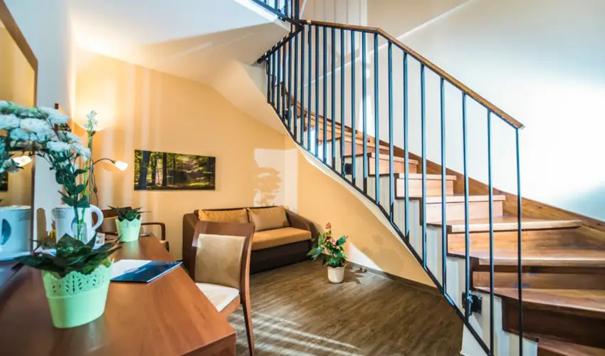 Patak Park Hotel Visegr�d - M�rcius 15. 