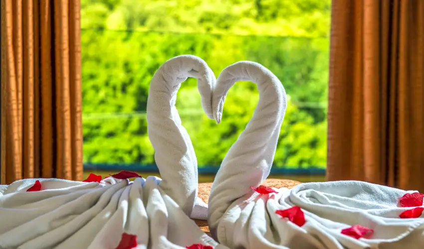 Patak Park Hotel Visegr�d - M�rcius 15. 