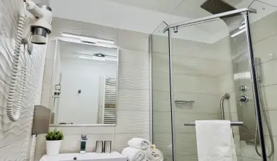 Pl�za Hotel Gyula Gyula