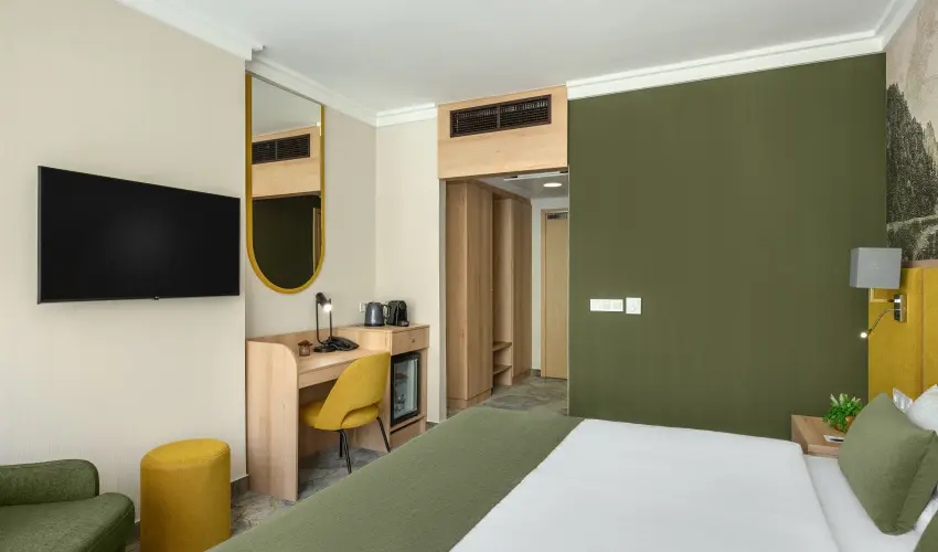 Portobello Wellness Hotel Esztergom Esztergom - M�rcius 15. 