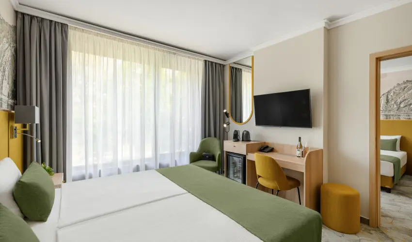 Portobello Wellness Hotel Esztergom Esztergom - M�rcius 15. 