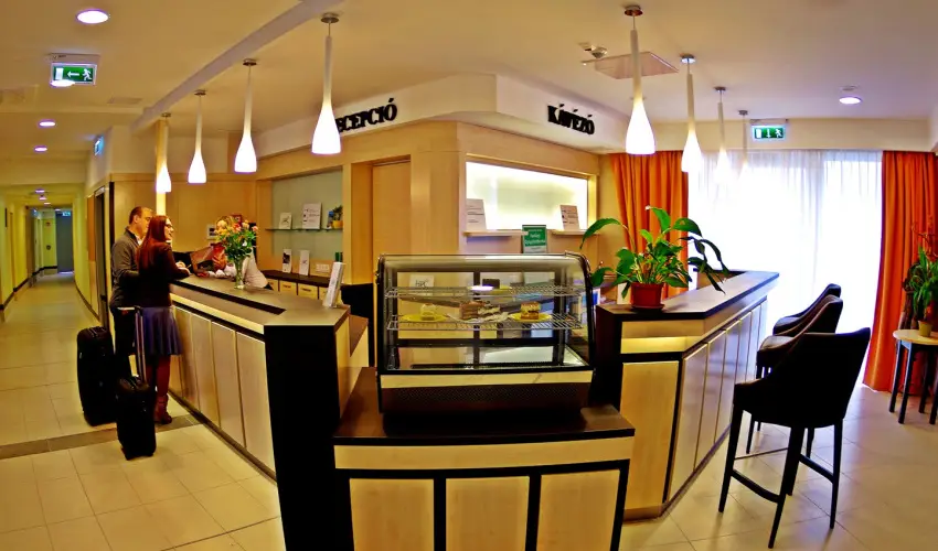 Hark�nyi Psoriasis Centrum Hark�ny - M�rcius 15. (min. 2 �j)