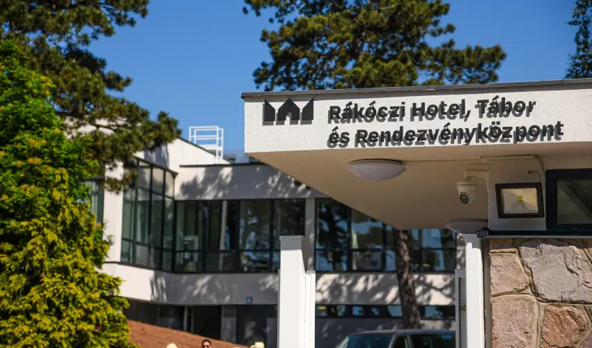 Rákóczi Hotel, Tábor és Rendezvényközpont Sátoraljaújhely - Május 1.