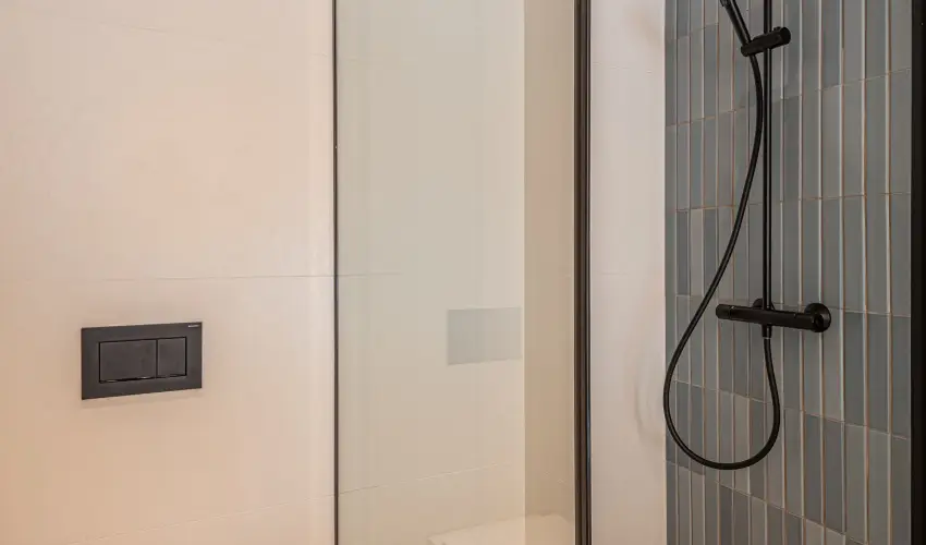REED Luxury Hotel & Bistro Si�fok - M�rcius 15. (min. 2 �j)
