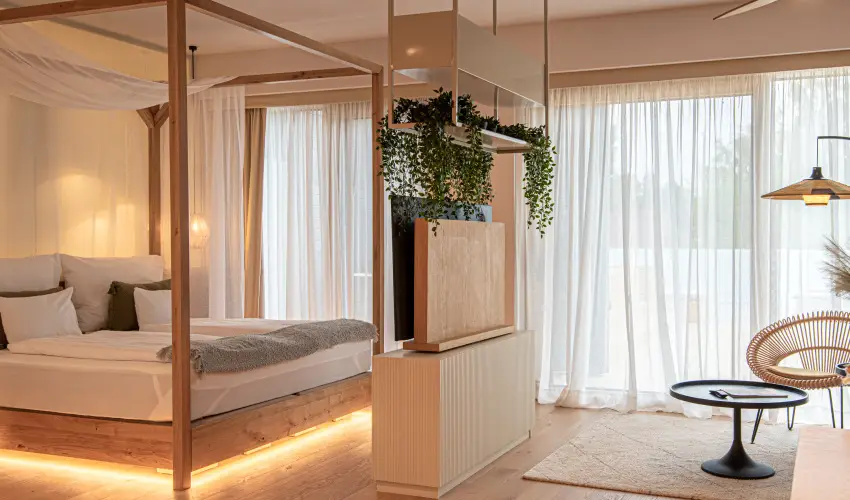 REED Luxury Hotel & Bistro Si�fok - M�rcius 15. (min. 2 �j)