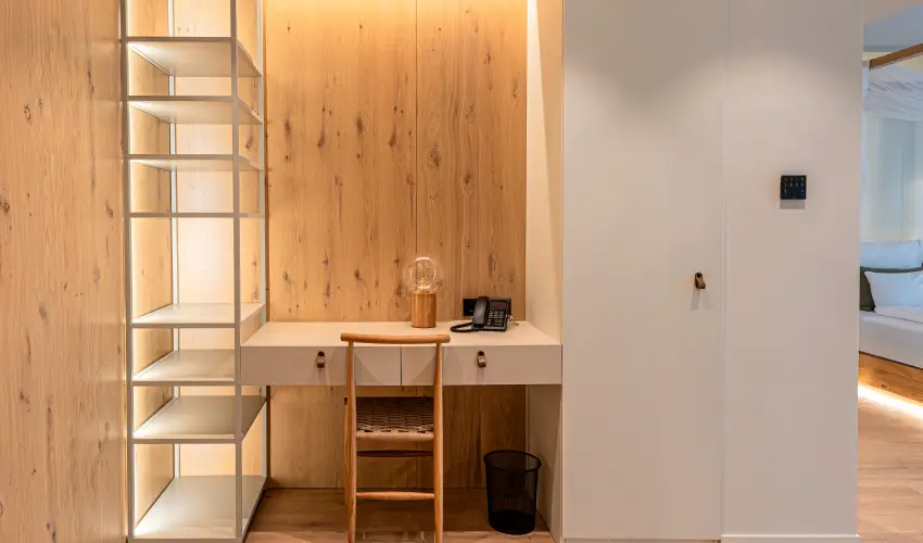 REED Luxury Hotel & Bistro Si�fok - M�rcius 15. (min. 2 �j)
