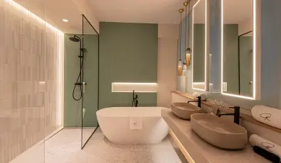 REED Luxury Hotel & Bistro Si�fok