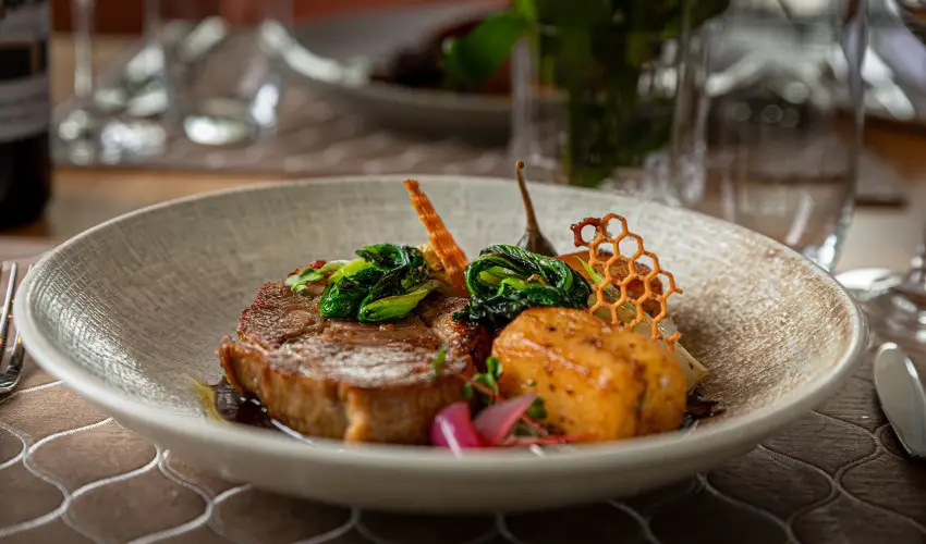 REED Luxury Hotel & Bistro Si�fok - M�rcius 15. (min. 2 �j)