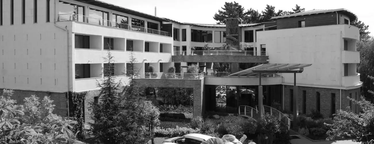 Residence Hotel Balaton Sifok - Mrcius 15. (min. 1 j)