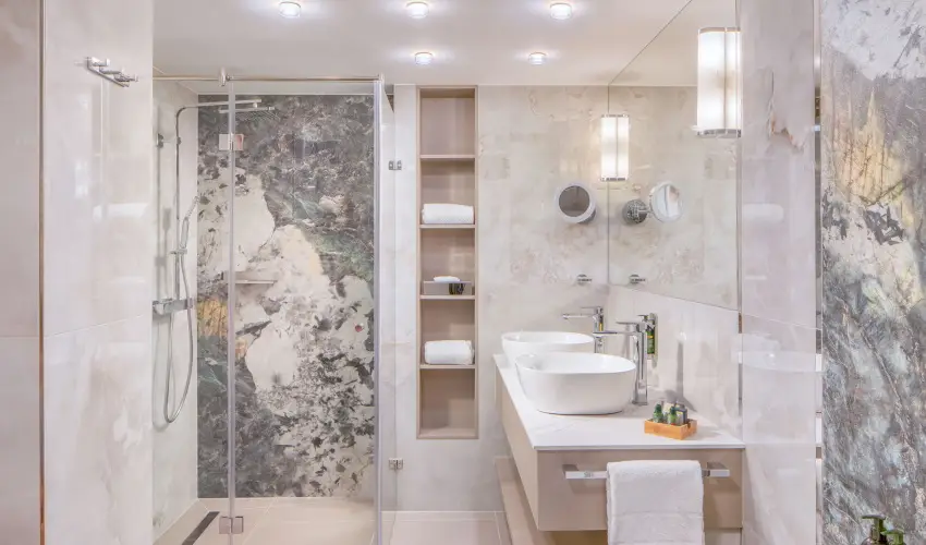 Lotus Therme Hotel & Spa H�v�z - M�rcius 15. (min. 3 �j)