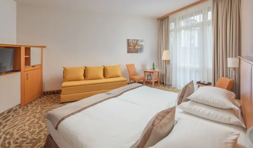 Lotus Therme Hotel & Spa H�v�z - M�rcius 15. (min. 3 �j)