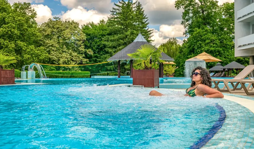 Ambient Hotel & ThermalSPA**** Sikonda - M�rcius 15. (min. 2 �j)