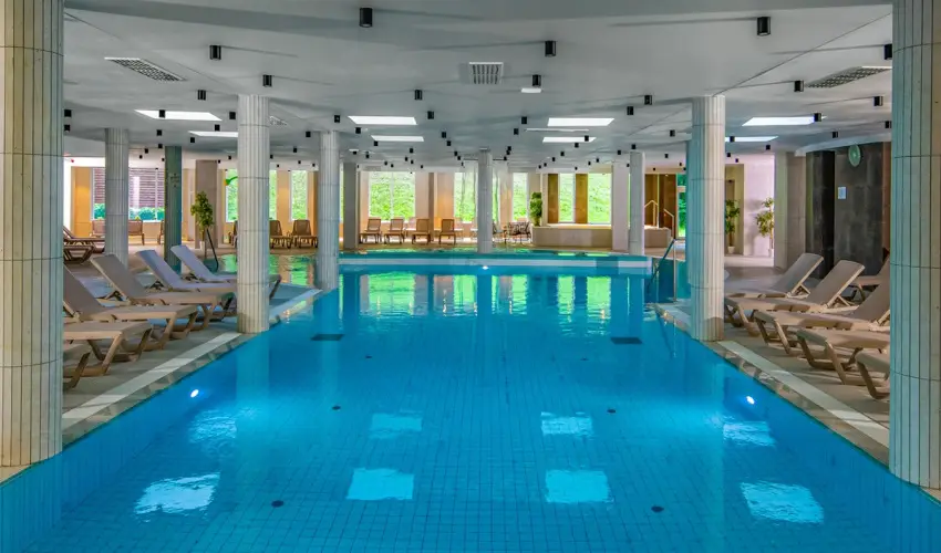 Ambient Hotel & ThermalSPA**** Sikonda - M�rcius 15. (min. 2 �j)