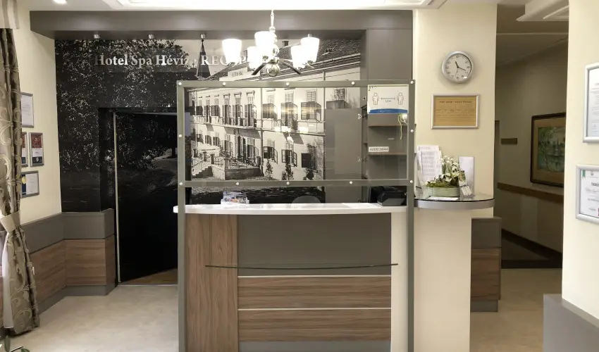Hotel Spa H�v�z H�v�z - M�rcius 15. (min. 2 �j)